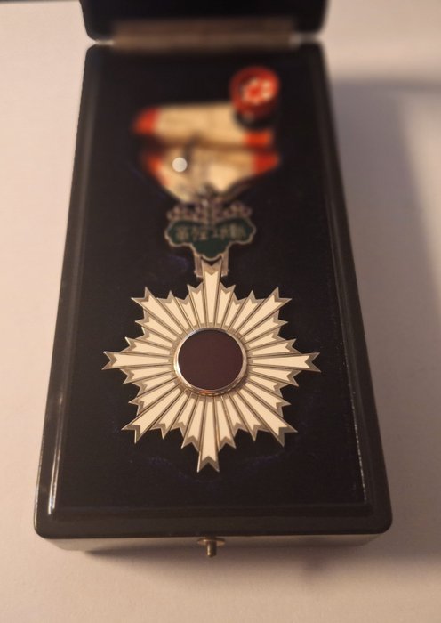 Japan - Medalje - Order of the Rising Sun 5th Class