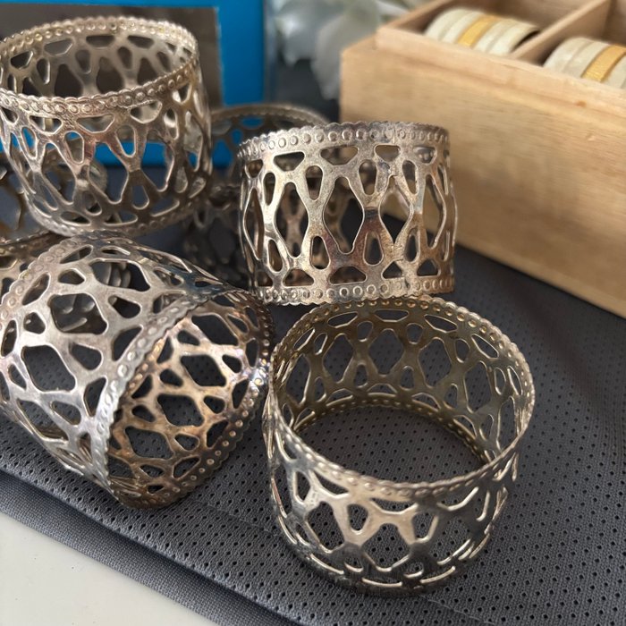 Napkin Rings/Rond de serviette vintage en métal argenté ajouré et métal doré - Serviet ring (12)  - Forgyldt, Forsølvet - Servietring