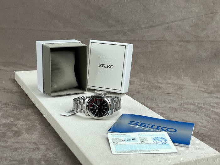 Seiko - 5 - Automatic Day Date - Ingen mindstepris - SNKK31K1 - Mænd - 2011-nu