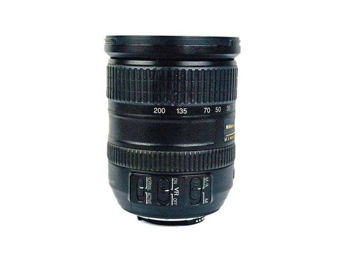 Nikon AF-S Nikkor 18-200mm 3.5-5.6 G ED Telelinse