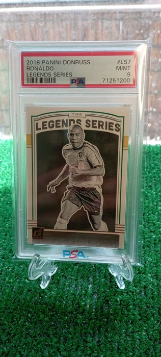 2018/19 Panini Donruss Ronaldo #LS7 Legends Series PSA 9 - 1 Graded card