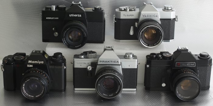 Mamiya, Praktica, Yashica, GAF, Universa zie tekst Analogt kamera