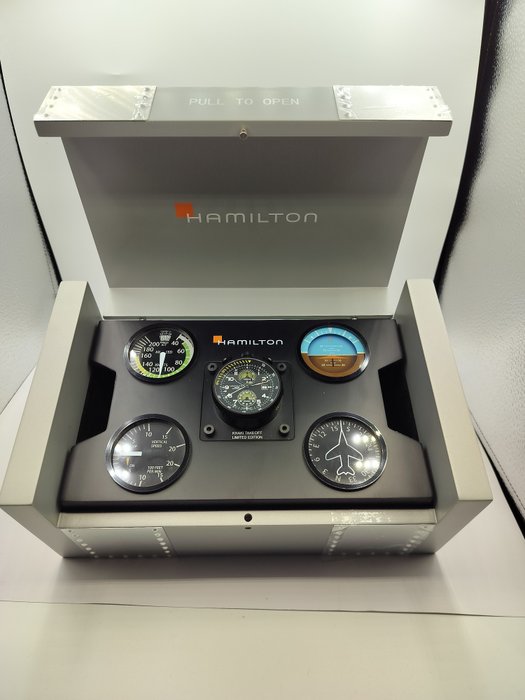 Hamilton - KHAKI AVIATION TAKEOFF AUTO CHRONO – LIMITED EDITION - H76776733 - Mænd - 2020+