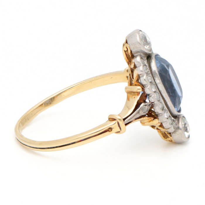 Ingen mindstepris - Ring - 14 karat Gulguld, Hvidguld Diamant (Natur)  - Korund