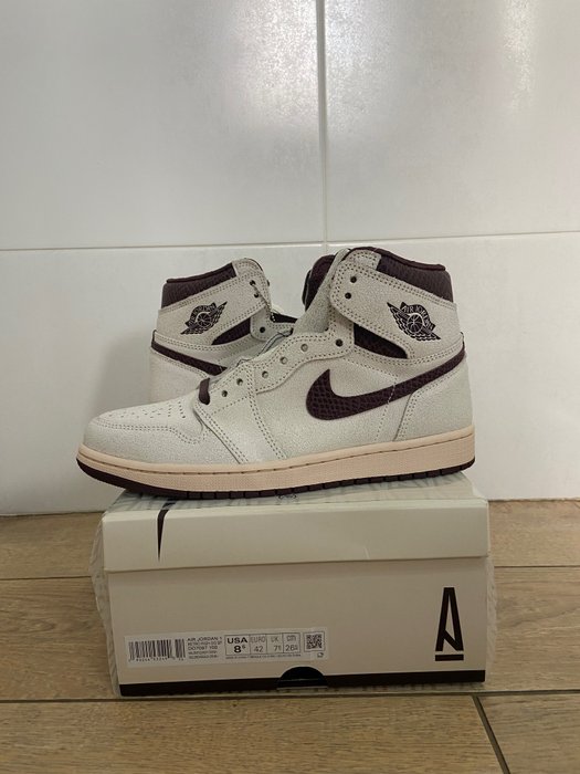 Air Jordan - Sneakers - Størelse: Shoes / EU 42