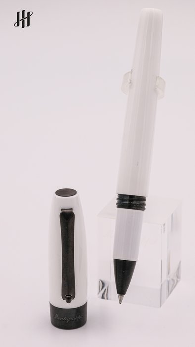 Montegrappa - Fortuna - White  Black (ISFORRLH) - Rollerpen