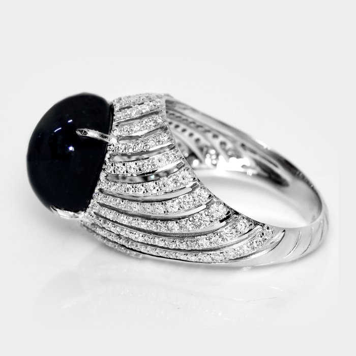 Ingen mindstepris - Ring - 14 karat Hvidguld -  9.24ct. tw. Safir - Diamant - IGI 8,19 ct Deep Blue