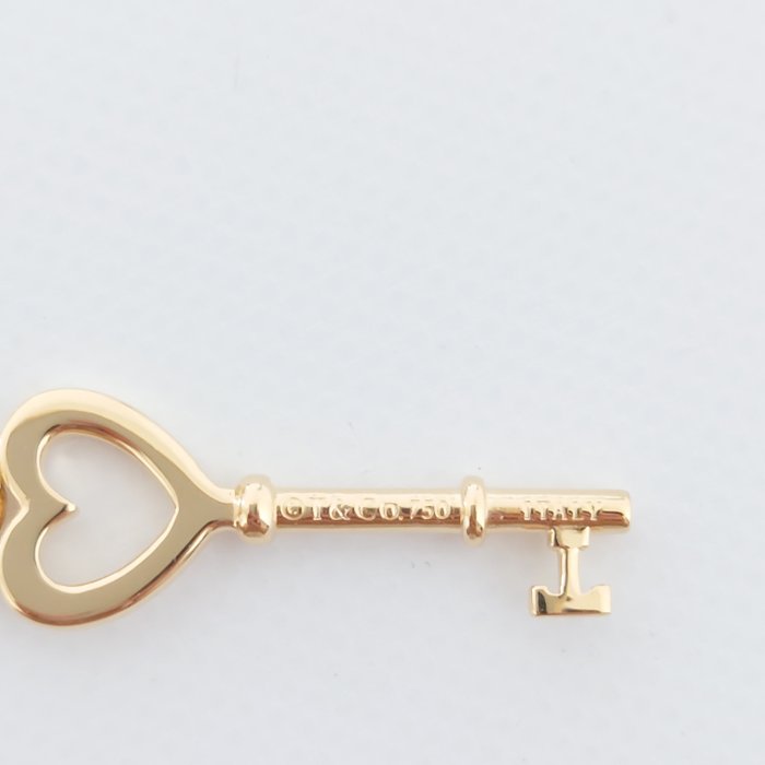 Ingen mindstepris - Tiffany  Co. - Halskæde med vedhæng - Heart Key - 18 kraat Gulguld