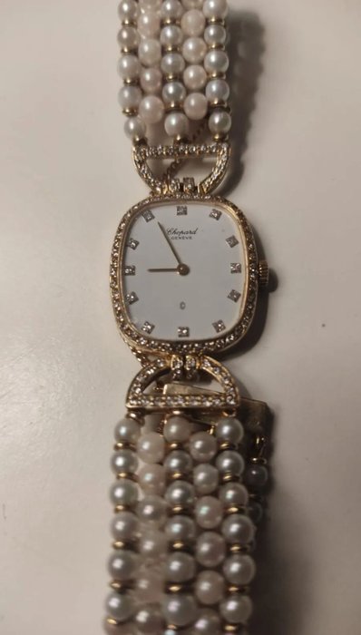 Chopard - Chopard Lady's 18K Gold And Diamond Set Watch With Pearl Set Bracelet - 5147 - Kvinder - 1990-1999