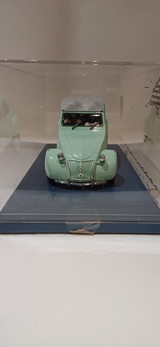 Tintin - La 2 cv des dupondt