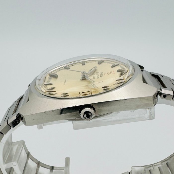 Omega - Electronic F300Hz Chronometer - Ingen mindstepris - 198.030 - Mænd - 1970-1979