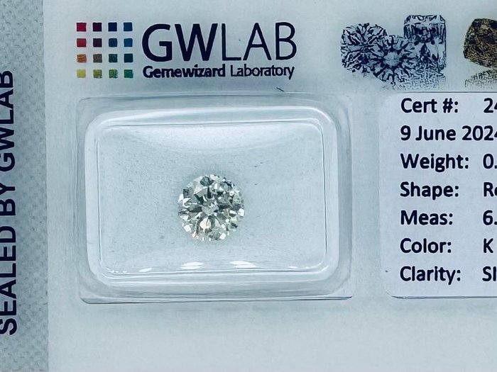 Ingen mindstepris - 1 pcs Diamant  (Natur)  - 0.94 ct - Rund - K - SI3 - Gemewizard Gemological Laboratory (GWLab)