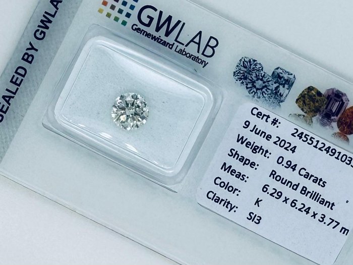 Ingen mindstepris - 1 pcs Diamant  (Natur)  - 0.94 ct - Rund - K - SI3 - Gemewizard Gemological Laboratory (GWLab)