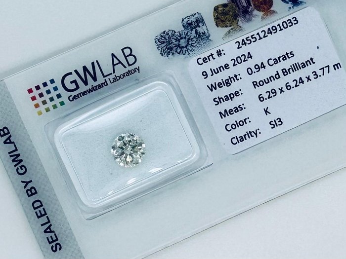 Ingen mindstepris - 1 pcs Diamant  (Natur)  - 0.94 ct - Rund - K - SI3 - Gemewizard Gemological Laboratory (GWLab)