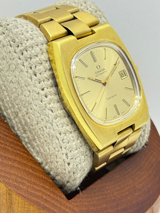 Omega - Geneve Automatic Date Jumbo - Ingen mindstepris - Ref:166.0191 Cal.1012 - Mænd - 1970-1979