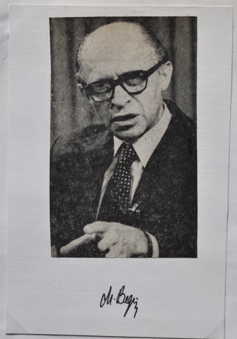 Menachem Begin - Signed card with a portrait card [sixth Prime Minister of Israel] - 1977