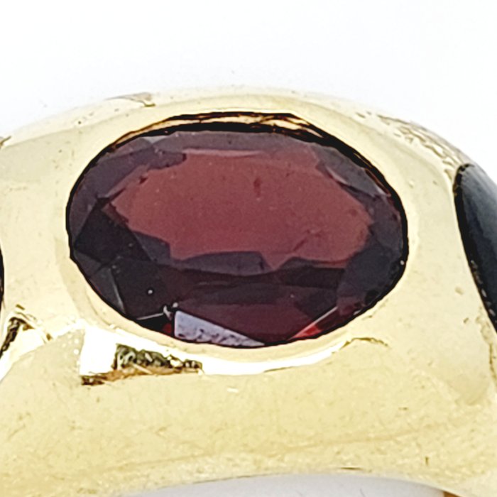 Ring - 18 kraat Gulguld Granat - Onyx