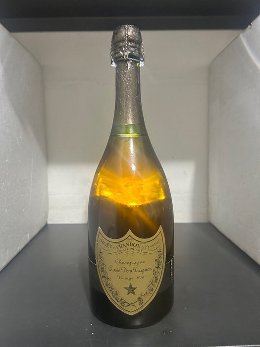 1976 Dom Pérignon - Champagne Brut - 1 Flaske (075L)