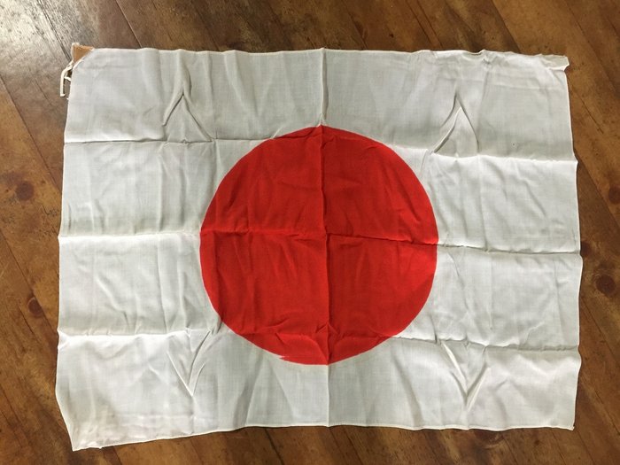 Japan - Flag - Set of 3 / WW2 Japanese Vintage Military Flag 日の丸 Hinomaru (84*64cm)/(101*68cm)/(89*65cm)