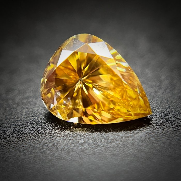 1 pcs Diamant - 0.36 ct - Pære - fancy intens orange yellow - SI2