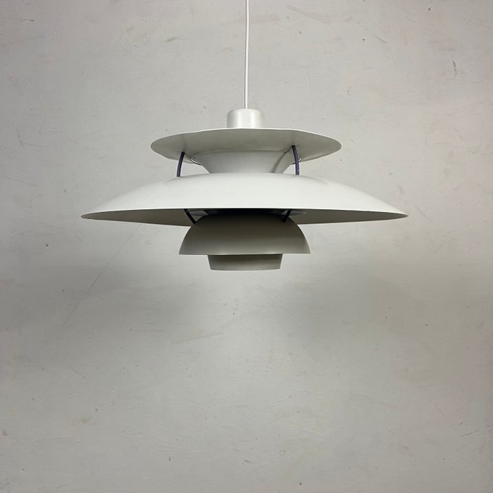 Louis Poulsen - Hængende lampe - PH5 - Aluminium