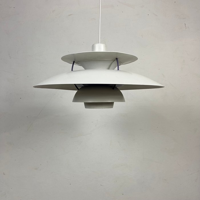 Louis Poulsen - Hængende lampe - PH5 - Aluminium