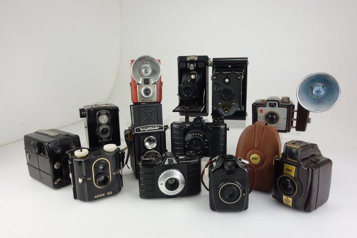 ADOX BOY / Voigtländer / Agfa / Ising / Soho Pilot 11x BAKELIT Kamera Lot (jb086) Boks kamera