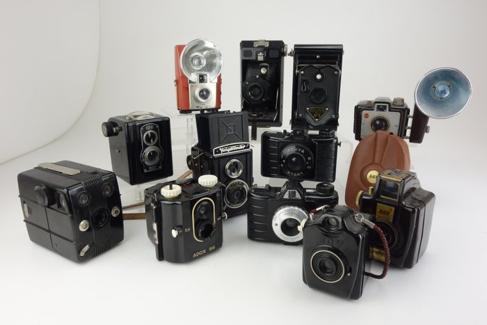 ADOX BOY / Voigtländer / Agfa / Ising / Soho Pilot 11x BAKELIT Kamera Lot (jb086) Boks kamera