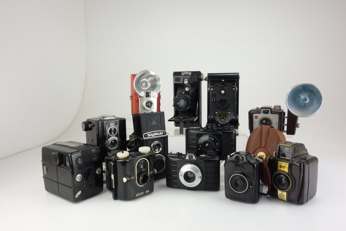 ADOX BOY / Voigtländer / Agfa / Ising / Soho Pilot 11x BAKELIT Kamera Lot (jb086) Boks kamera