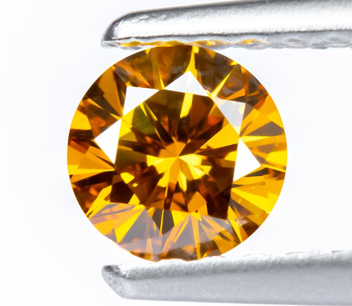 Ingen mindstepris - 1 pcs Diamant  (Naturfarvet)  - 033 ct - Rund - Fancy vivid Gullig Orange - SI1 - Gem Report Antwerp (GRA)