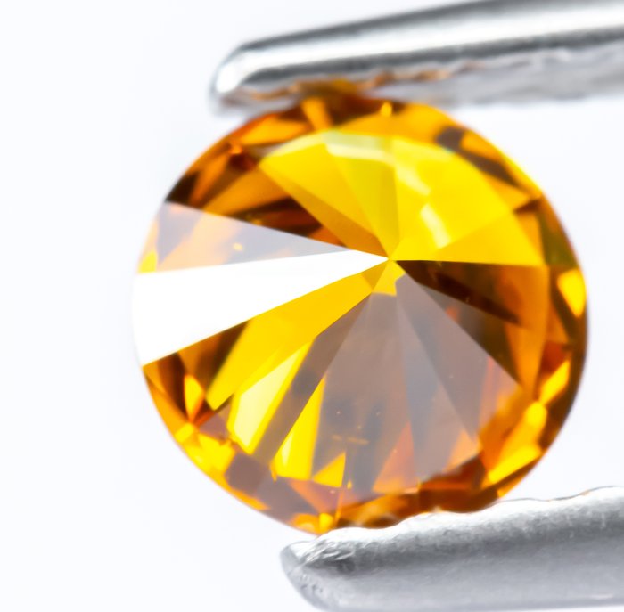 Ingen mindstepris - 1 pcs Diamant  (Naturfarvet)  - 033 ct - Rund - Fancy vivid Gullig Orange - SI1 - Gem Report Antwerp (GRA)