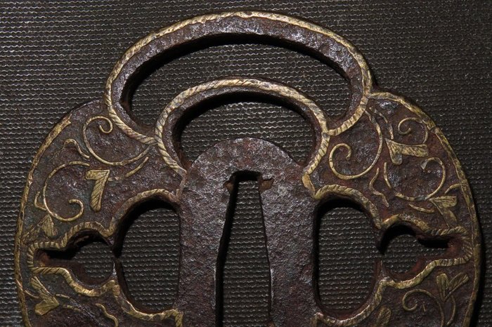 Katana - Smedet jern - Heianjyo Sukashi Daisho Tsuba : C4-574 - Japan - Edo-perioden (1600-1868)