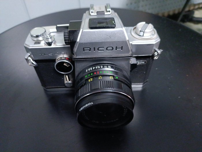 Ricoh TLS 401 mit Zenit MC Helios 58mm/2 44M-6 Reflekskamera med enkelt linse (SLR)