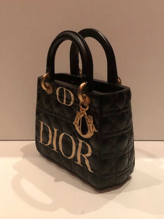 GF Exclusives - Dior Bag Sculpture