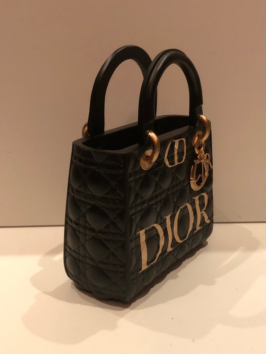 GF Exclusives - Dior Bag Sculpture