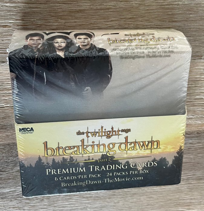 NECA - 1 Box - The Twilight Saga - Breaking Dawn Part 2 - 2011 - Sealed Original Vintage Hobby Box - 24 Sealed