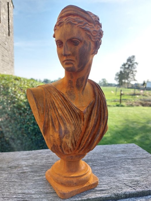 Statue Bust of Greek goddess - Artemis - 30 cm - Støbejern