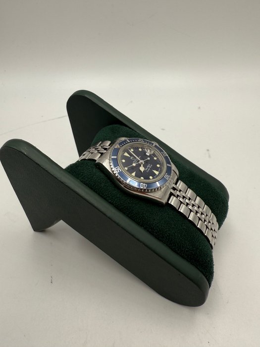 Tudor - Submariner Snowflake - 96090 - Unisex - 1990-1999