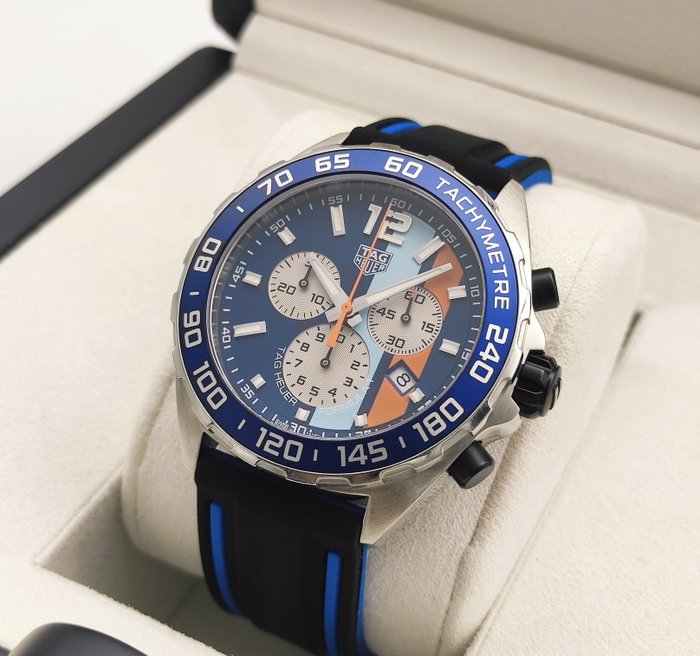 TAG Heuer - Formula 1 Chronograph Gulf Racing Special Edition - CAZ101N - Mænd - 2011-nu