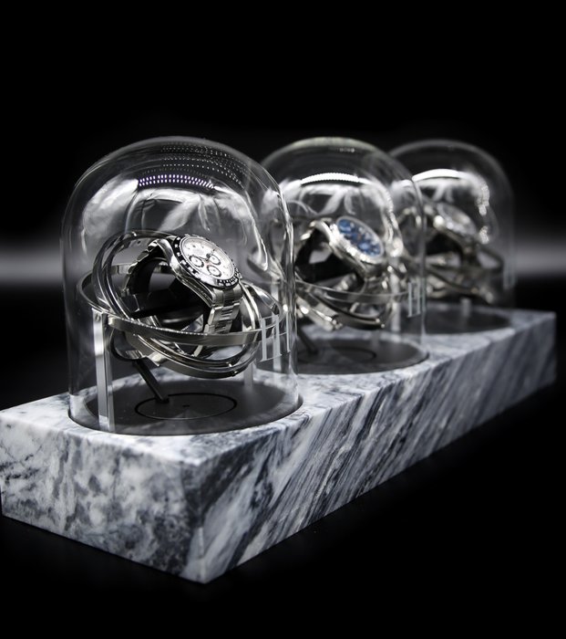 The Voyager III - Limited Edition xxx/287 -  Marble Watch Winder - Silver/Grey Marble - Tourbillon /