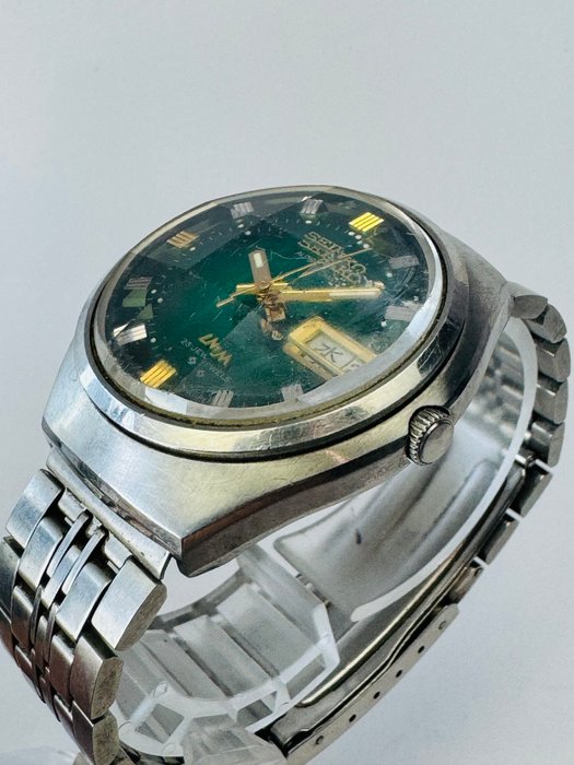 Seiko - Lordmatic - Ingen mindstepris - 5606-7300 - Mænd - 1970-1979