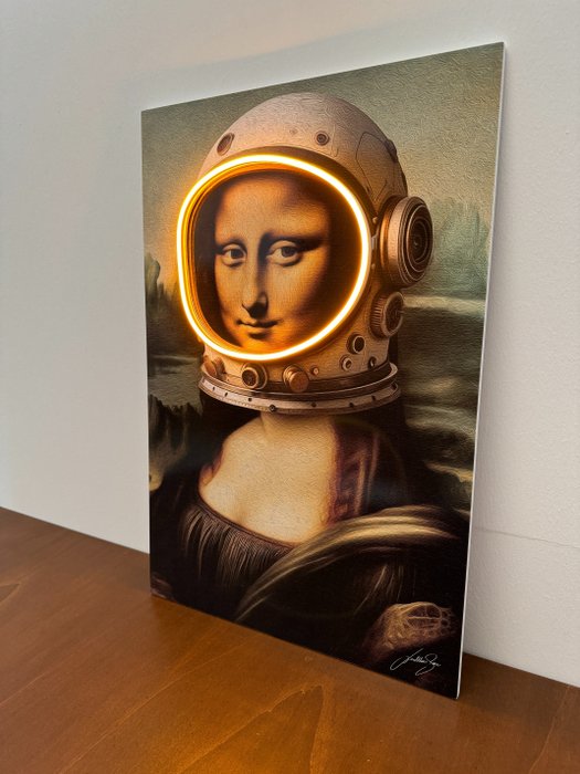 LEDMansion (1995) - Gioconda Astronaut Led Wall Art