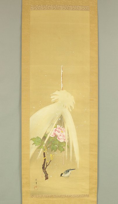 Winter Cold Peonies and Little Bird with Box - with signature and seal 'Shunpo' 春峰 - Japan  (Ingen mindstepris)