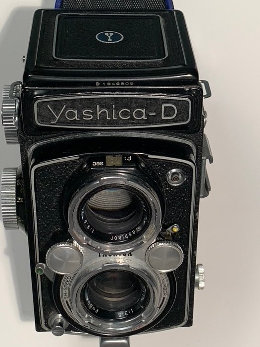 Yashica -D TLR met lederen tas | Analogt kamera