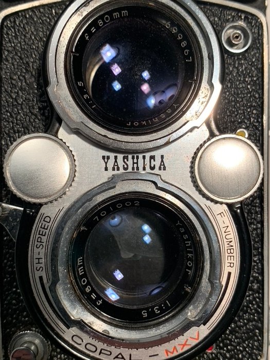 Yashica -D TLR met lederen tas | Analogt kamera