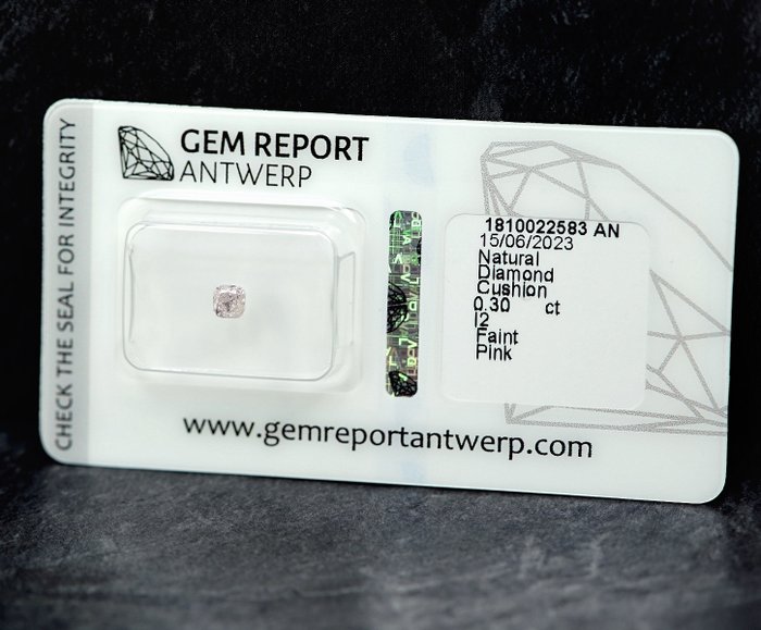 Ingen mindstepris - 1 pcs Diamant  (Naturfarvet)  - 0.30 ct - Pude - Faint Lyserød - I2 - Gem Report Antwerp (GRA)