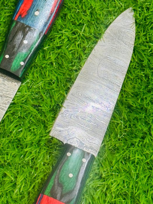 Køkkenkniv - Chef's knife - 1095  15N20 foldet stål og Alaskan træ og skarp kant - Asien