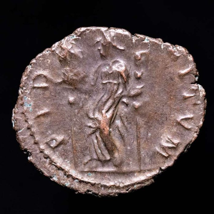 Romarriket. Tetricus I (AD 271-274). BI Silvered Antoninianus Cologne mint. FIDES MILITVM, Fides standing left holding two standards  (Ingen mindstepris)