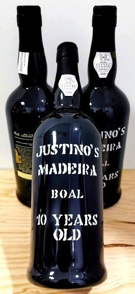 Justino's 10 years old Boal - Madeira - 3 Flasker (0,75 L)