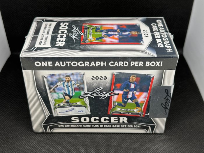 2023 Leaf Soccer 1 Autograph card - 10 Base cards inside - 1 Sealed box - Næsten så god som ny (NM)